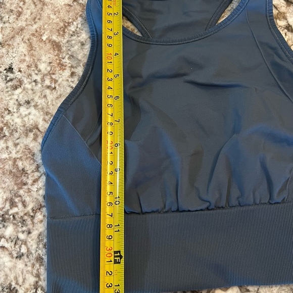 Lululemon Size 6 Ebb to Train Sports Bra Medium Support Blue Athletica Activewea - Picture 2 of 7